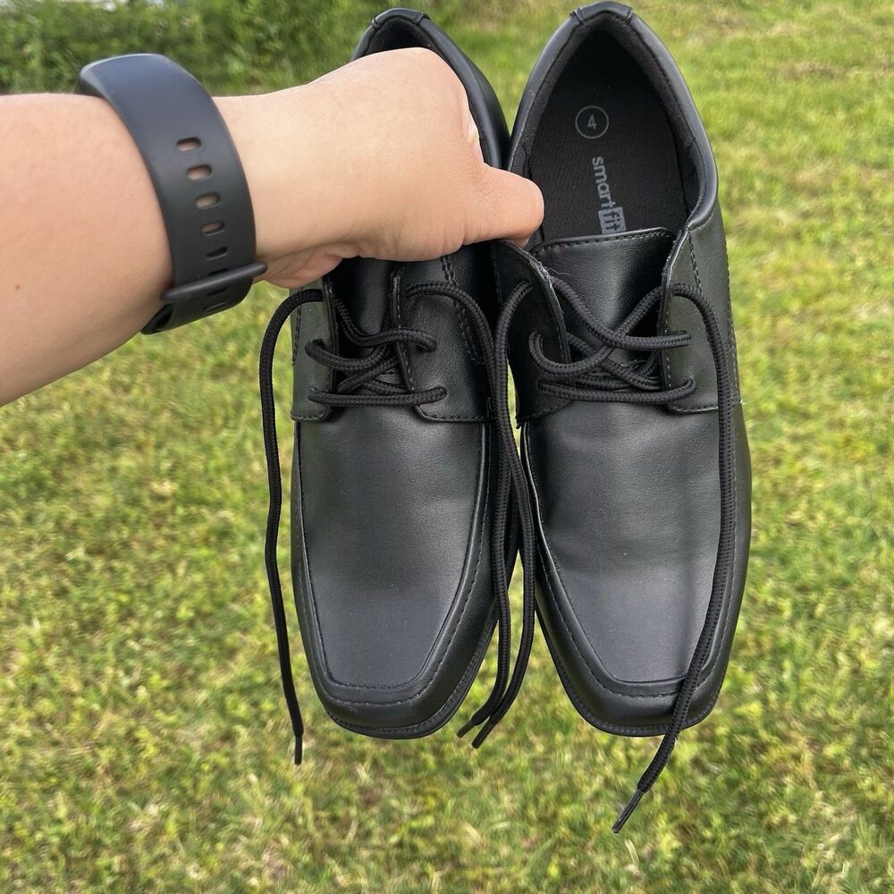 Smartfit Style 165797 Boys Black Moc Toe Skid Resistant Dress Shoes Size 4 - Picture 8 of 9
